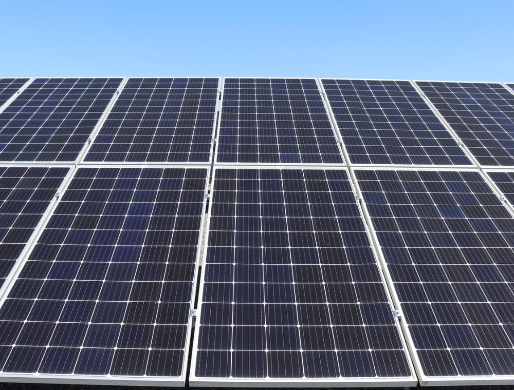 Acabados de los instaladores de placa solares en Valencia